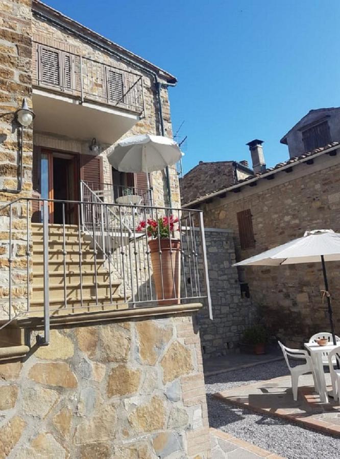 Beautiful Apartment With Exclusive Garden And Terrace Monteverdi Marittimo Zewnętrze zdjęcie